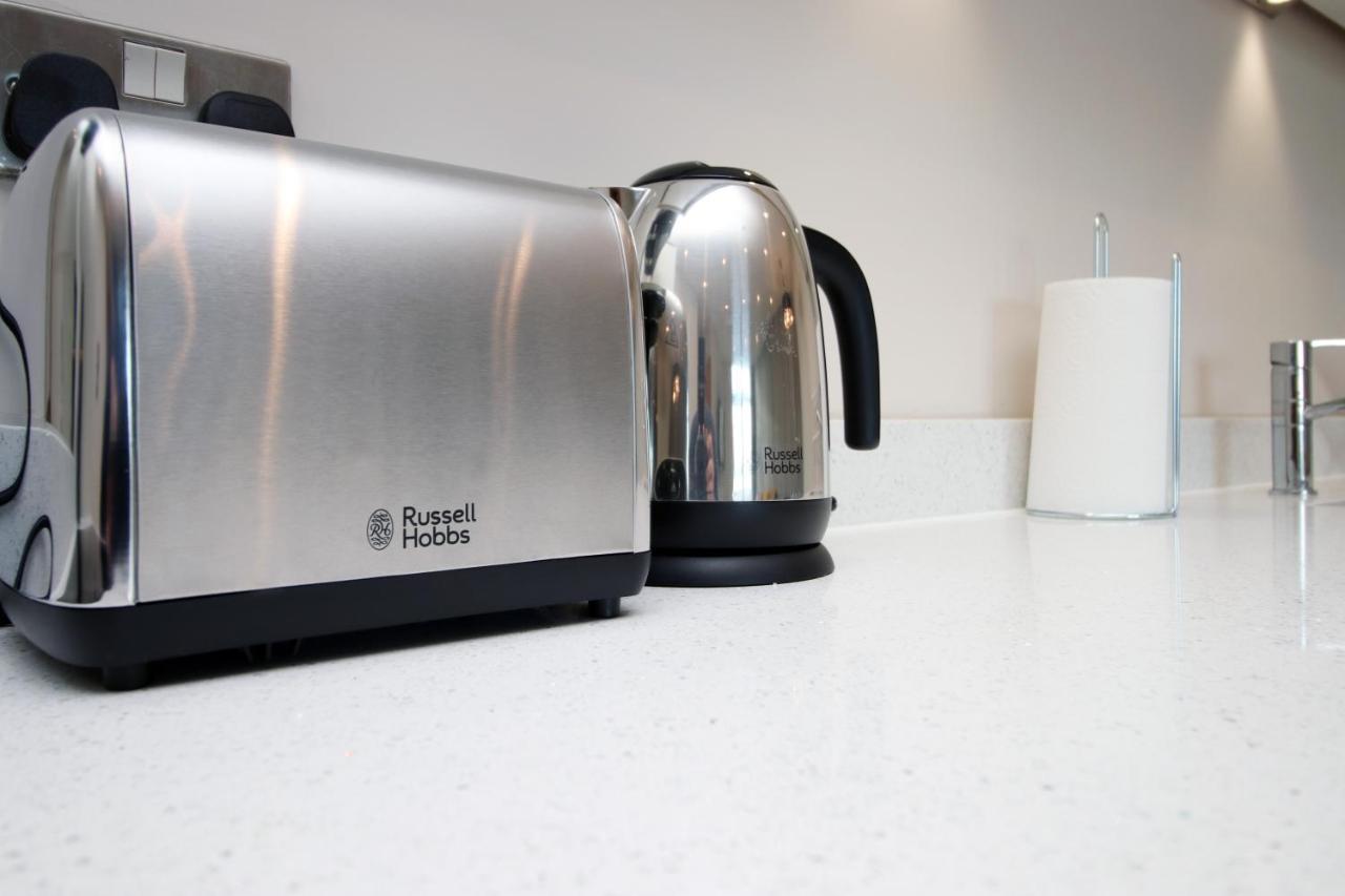 The Skyline - Luxury City Centre Flat With Designated Parking Cardiff Bagian luar foto